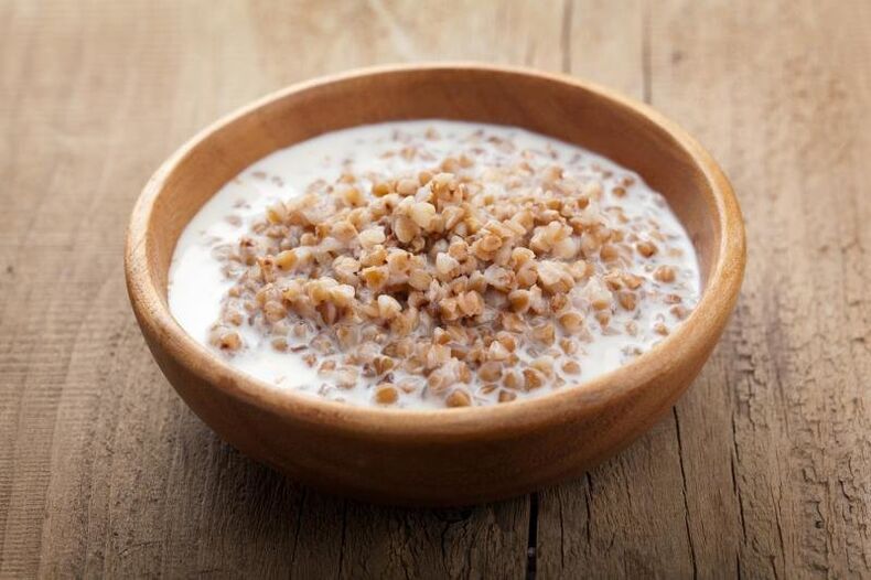 Trigo mouro con kefir